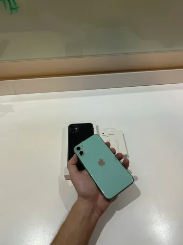 iPhone 11 Todo Original + Carregador Original Apple