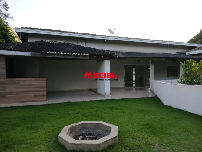 Casa Terrea Condominio fechado Reserva São Francisco Jambeiro
