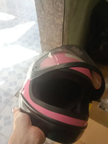 Capacete