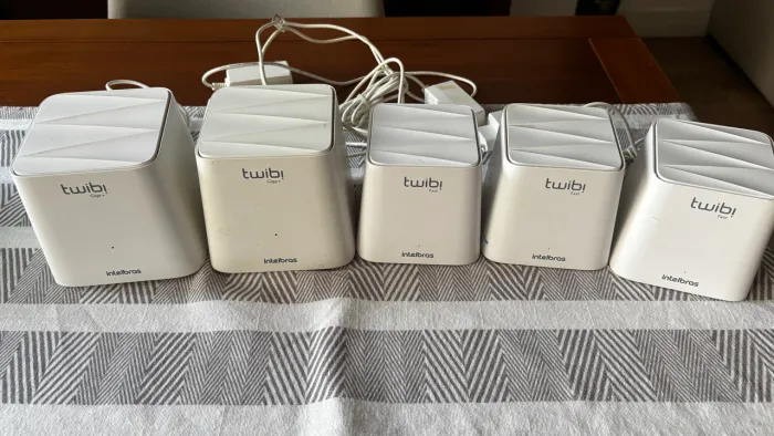 Wi-Fi Mesh Intelbras Twibi (5 unid) -Alta cobertura | 2 Giga + 3 Fast  