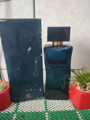 Perfume masculino original Natura Oud essencial