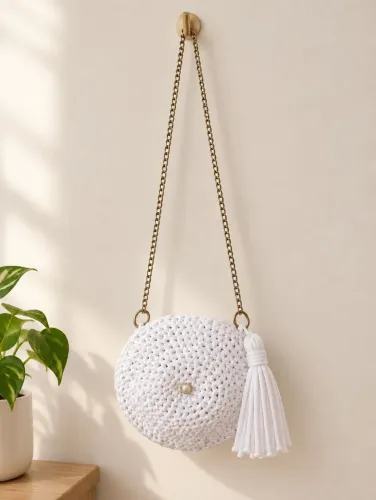 Bolsa de crochê feita a mão em fio de malha