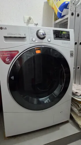 Lava e Seca LG 11 kg