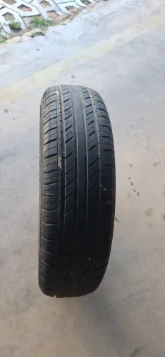 Vendo 2 Pneu aro 14