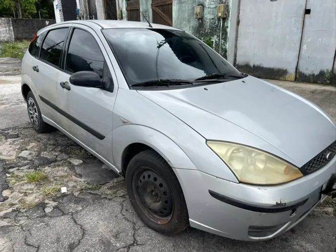 Ford Focus 1.6 S/se/se Plus Flex 8v/16v 5P 2005
