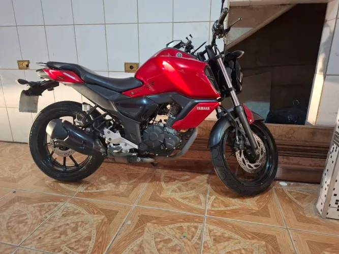 Yamaha FZ15