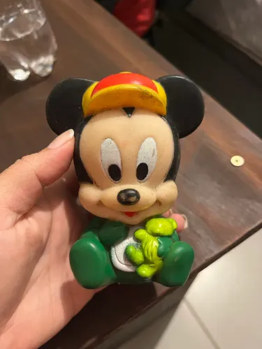 Brinquedo antigo Disney baby