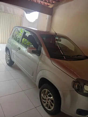 Fiat Uno Vivace 1.0 EVO Fire Flex 8V 3P 2013