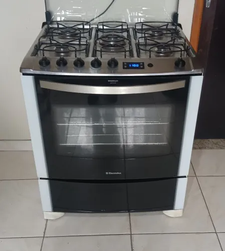 FOGÃO ELECTROLUX 5 BOCAS COM TIMER DIGITAL 