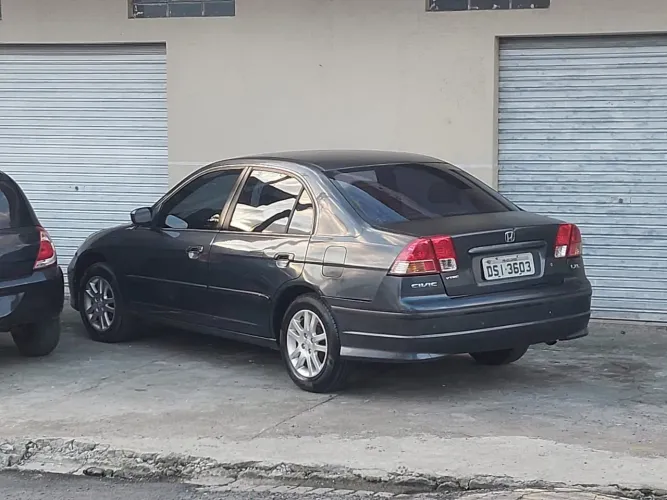 Honda Civic Sedan LXL 1.7 16V 130cv MEC 4P 2006