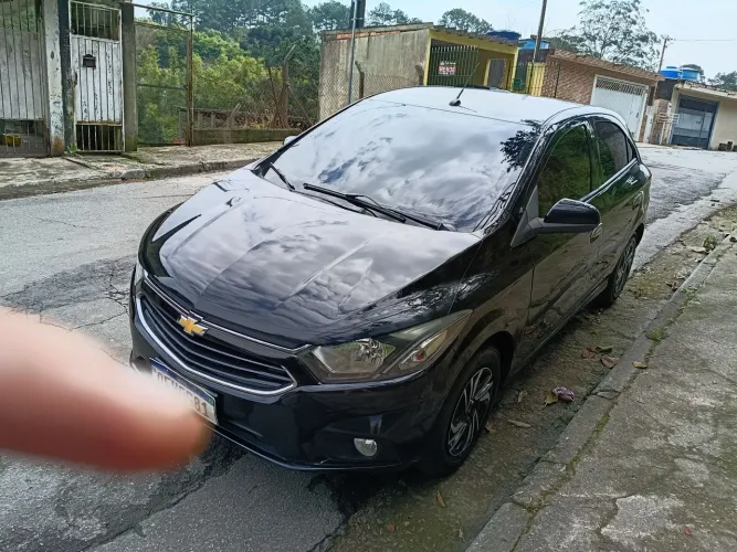 Chevrolet Onix Hatch LT 1.0 8V Flex Mec. 4P 2018