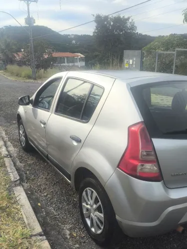 Renault Sandero Expression Hi-flex 1.0 16V 5P 2012