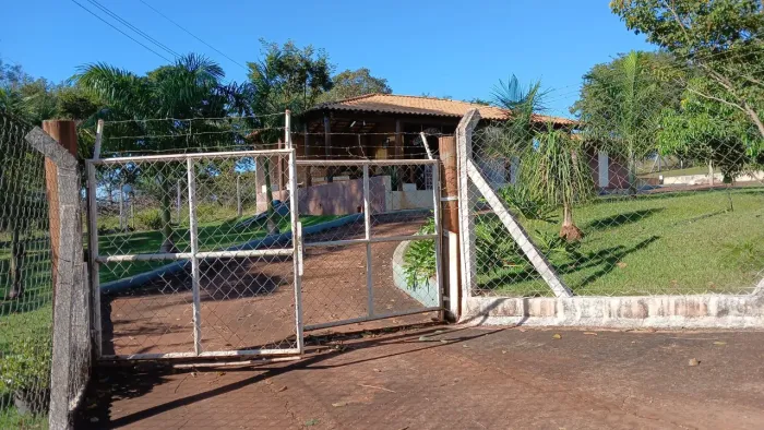 Vende-se chácara no Miranda 