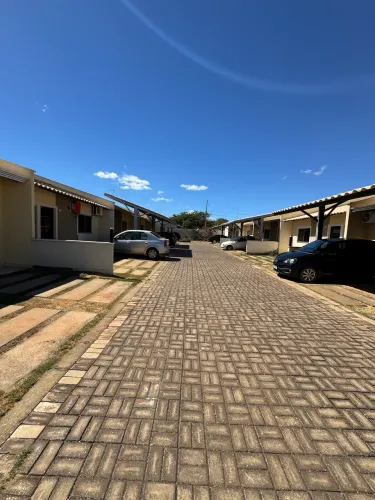 Casa em condomínio - 02 VGS _ lazer