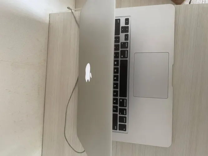 MacBook Air 13? 2013 - A1466 | Oportunidade