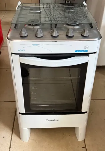 Fogão 4 bocas esmaltec seminovo conservado não é acendimento elétrico