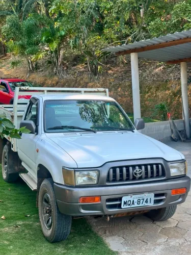 Toyota Hilux CS DX 4X4 3.0 8V 90cv Diesel 2005