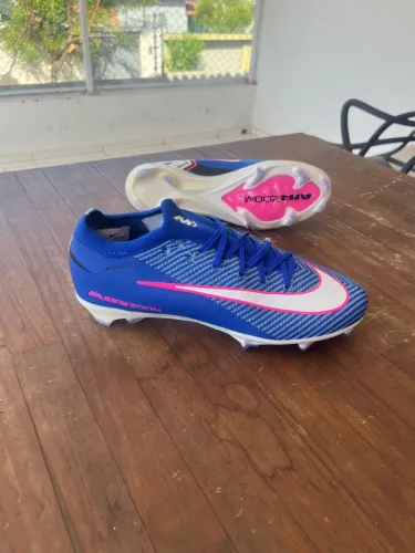 Chuteira Nike