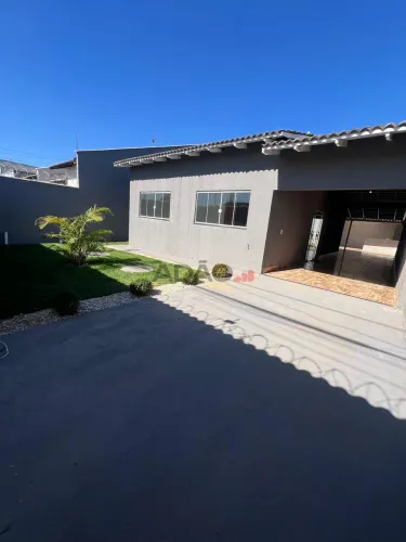 CASA REFORMADA À VENDA AEROPORTO SUL - APARECIDA DE GOIÂNIA