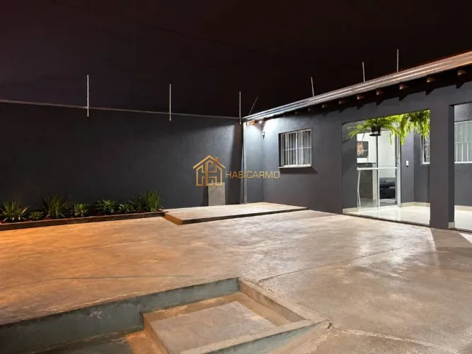 Casa com 2 dormitórios à venda, 110 m² por R$ 370.000 - Parque Residencial da Fraternidade