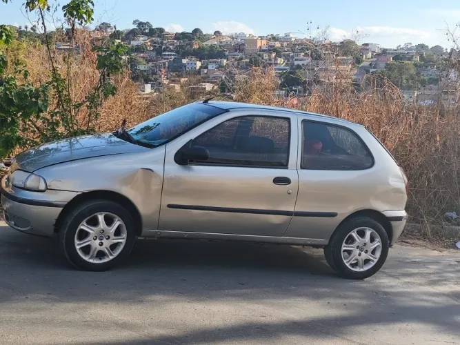 Fiat Palio Young 1.0 MPI Fire 8V 2P 2002