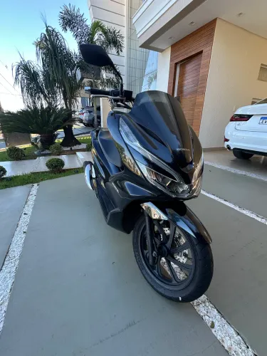 Honda PCX apenas 13 mil km!!!