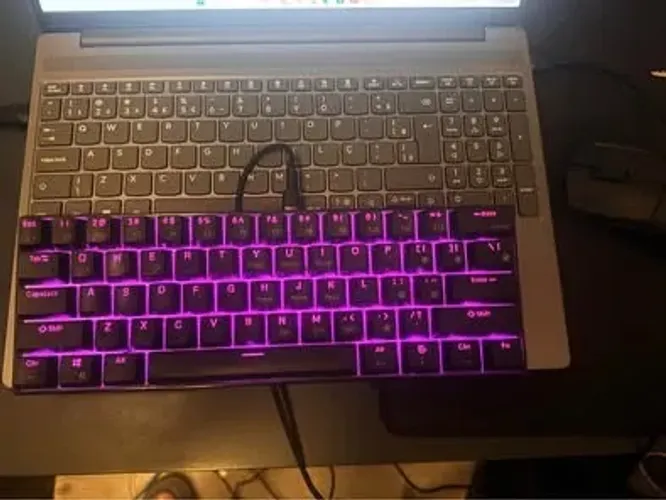 Teclado gamer mecanico rk 61 