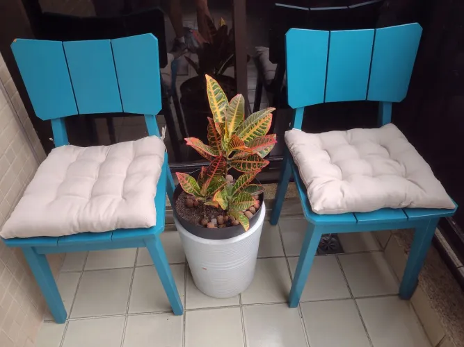 Kit duas cadeiras decorativas tokstok