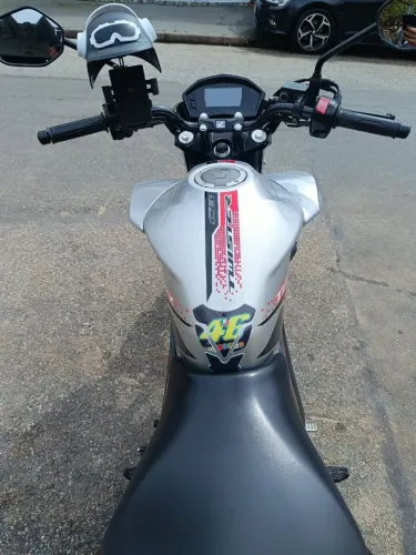 Vende-se cb Twister ano 2021 com 23 mil km rodado segundo dono