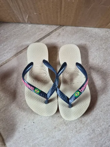Chinelo havaianas tam 25/26