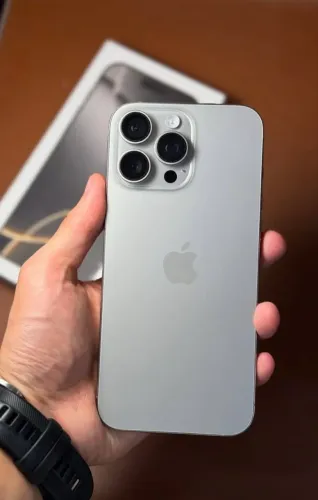 IPHONE 16 PRO MAX 512GB