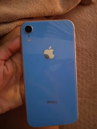 iPhone xr 64 gb
