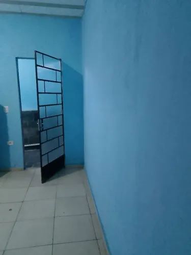 Quarto individual com banheiro 525,00 no Bela Vista -Contagem