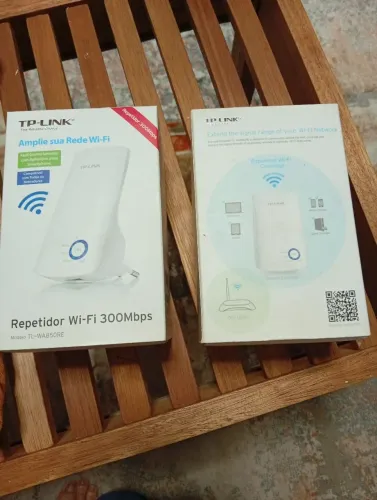 Vende-se 2 repetidores de sinal TP-link 300Mbps novinhos