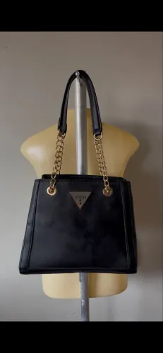 Bolsa guess preta ler descrição