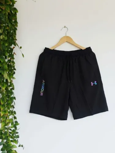 bermuda under armour esportiva preta