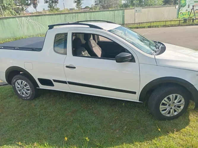 Volkswagen Saveiro Trendline 1.6 T.flex 8V CD 2015