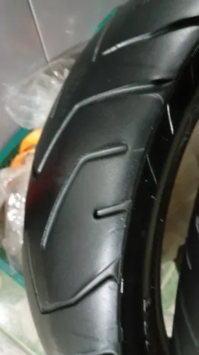 Pneus para moto Tiger 900 e outros modelos