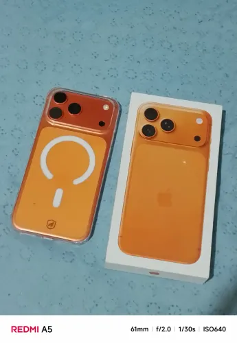 iPhone 17 Pro Max 256GB - 95% bateria - impecável