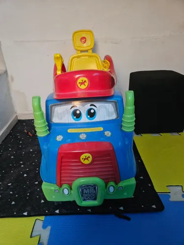 Quadriciculo infantil MK Truck