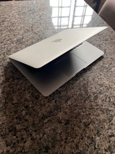 Macbook Air 2015 13.3?