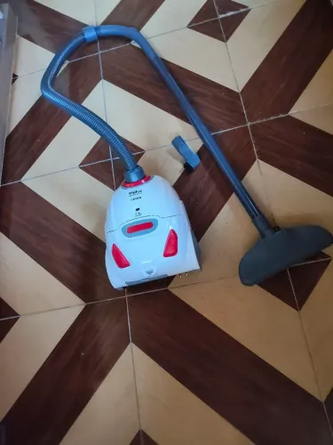 Vendo aspirador de pó Philco,1200W