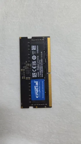 Memória Para Notebook Crucial 8gb Ddr5 4800mhz Sodimm Ct8g48c40s5 Cor Preto