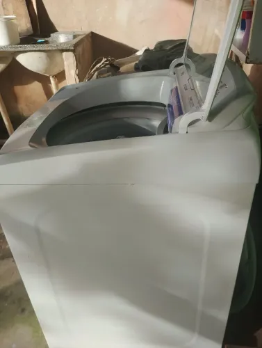 Máquina de lavar faz tudo , Electrolux em ótimas condições