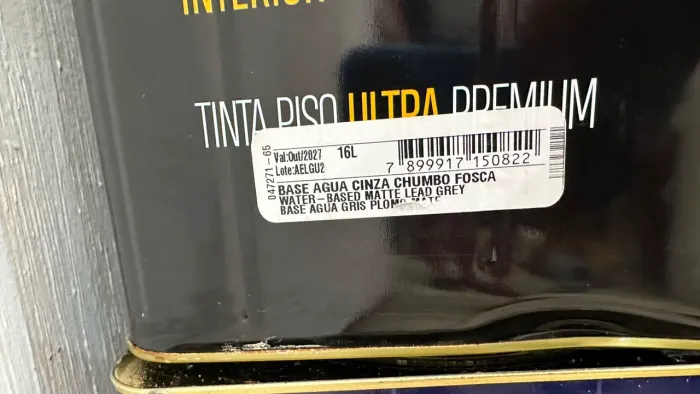 Tinta piso ultra premium