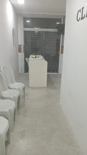 Cadeiras Plástica super resistente 