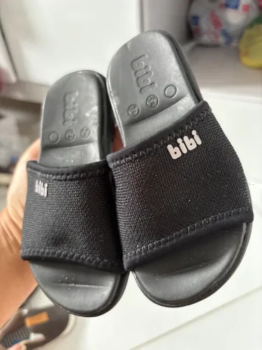 Chinelo bibi