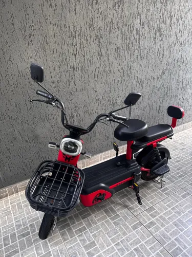 Bike elétrica - 1 ano de uso - Autopropelido