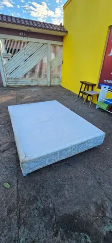 base box casal padrão usada marcas de uso ((ENTREGO GRATIS))