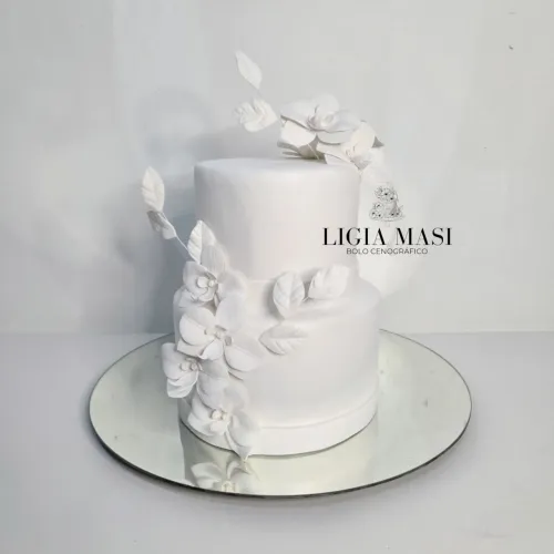 Bolo fake cenográfico Casamento noivado orquídeas 2 andares
